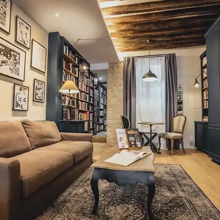 Quartiers Enfants Rouges,bretagne - D'architecte 4p アパート *